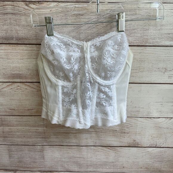 VINTAGE BACKLESS BY YOUNG SMOOTHIE STRAPLESS UNDERWIRE BRA‎ IN WHITE - Picture 1 of 5